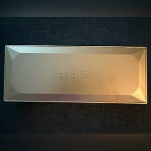 Stila Metallic Gold Eyeshadow Palette